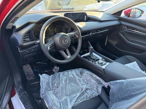 2025 Mazda Mazda3 FWD w/Preferred Package