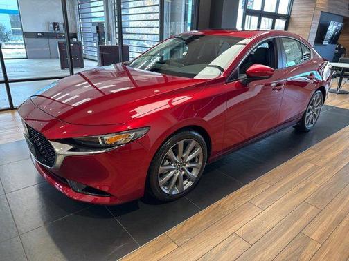 2025 Mazda Mazda3 FWD w/Preferred Package