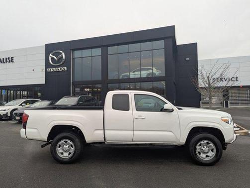 2023 Toyota Tacoma SR