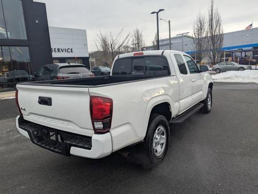 2023 Toyota Tacoma SR