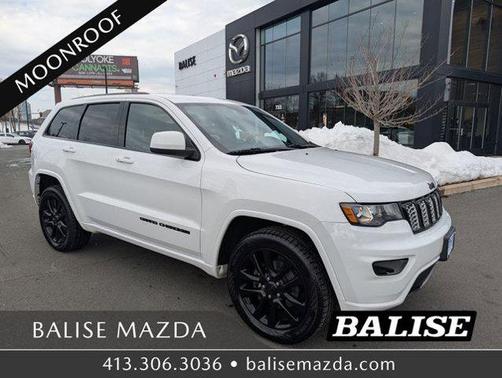 Bright White Clearcoat 2017 Jeep Grand Cherokee Altitude SUV