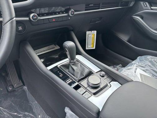 2025 Mazda Mazda3 FWD w/Select Package