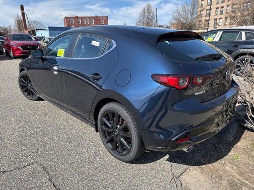 2025 Mazda Mazda3 FWD w/Select Package