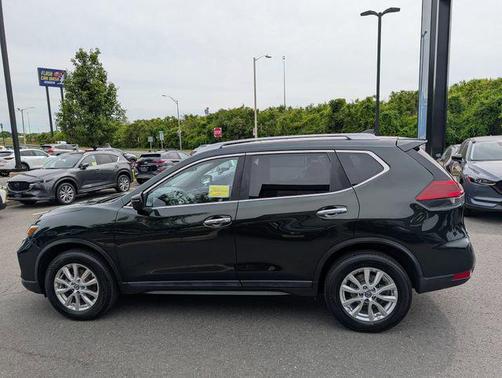 Midnight Pine Metallic 2020 Nissan Rogue SV