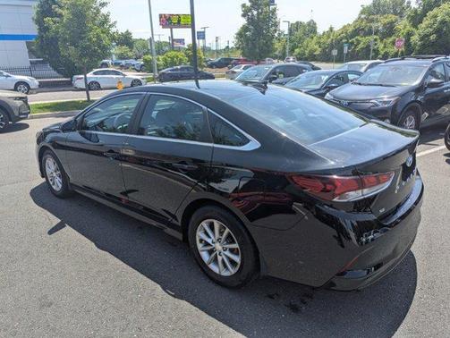 2019 Hyundai SONATA SE