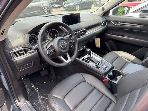 2025 Mazda CX-5 Carbon Edition