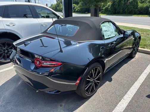 2025 Mazda MX-5 Miata Grand Touring