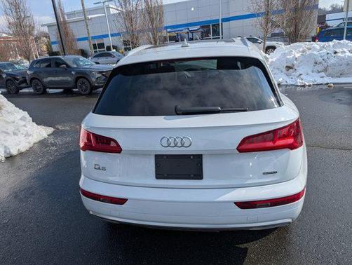 2020 Audi Q5 45 Premium Plus