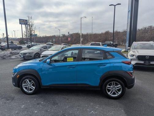 2022 Hyundai KONA SE