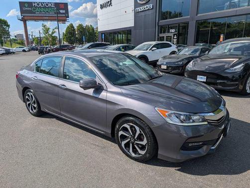 Modern Steel Metallic 2017 Honda Accord EX-L w/Navigation & Honda Sensing