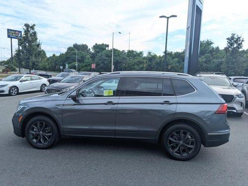 2022 Volkswagen Tiguan 2.0T SE 4MOTION