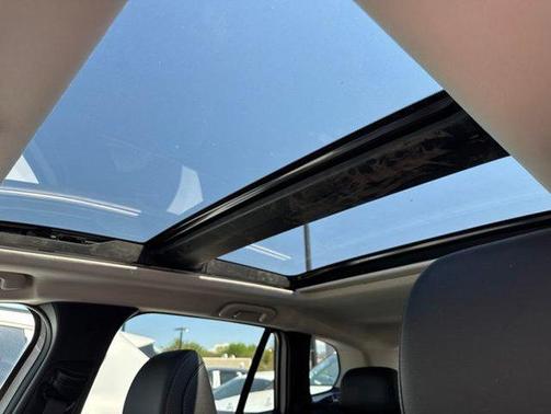 Wind Chill Pearl 2026 Mazda CX-50 2.5 S Preferred Package