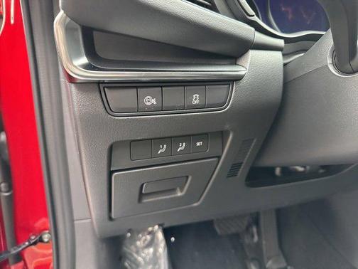 2025 Mazda Mazda3 FWD w/Preferred Package
