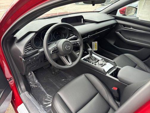 2025 Mazda Mazda3 FWD w/Preferred Package
