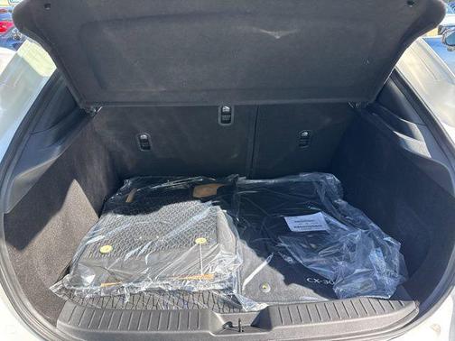 Snowflake White Pearl Mica 2026 Mazda CX-30 2.5 S Preferred Package