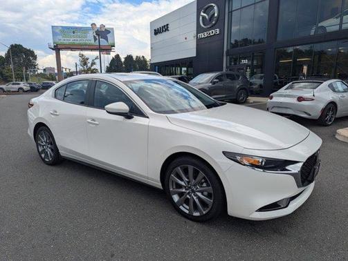 2025 Mazda Mazda3 FWD w/Preferred Package