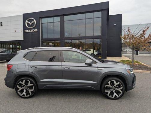 2023 Volkswagen Taos 1.5T SEL