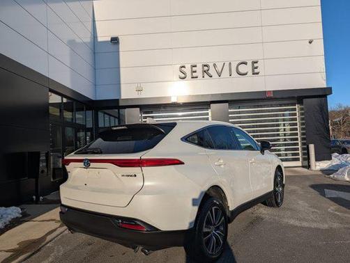 2022 Toyota Venza LE