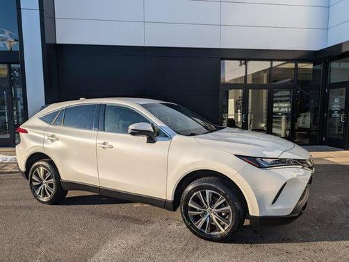 2022 Toyota Venza LE