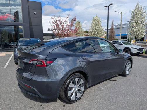 Midnight Silver Metallic 2021 Tesla Model Y Long Range Dual Motor All-Wheel Drive