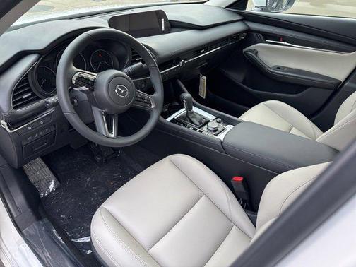2025 Mazda Mazda3 FWD w/Preferred Package