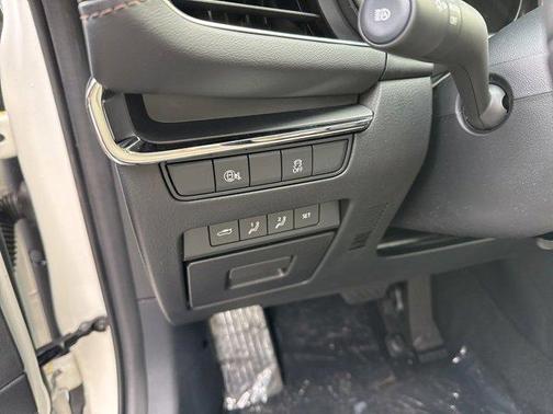 2025 Mazda Mazda3 FWD w/Preferred Package