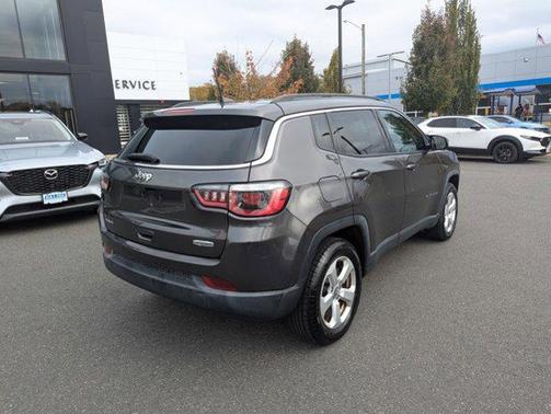 2017 Jeep New Compass Latitude