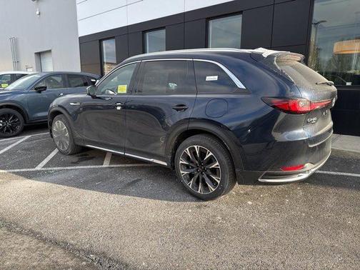 2025 Mazda CX-90 PHEV Base