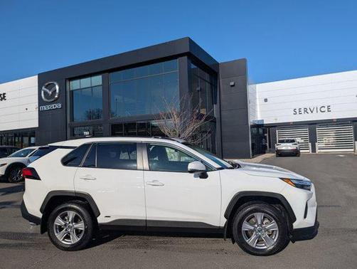 2023 Toyota RAV4 Hybrid XLE