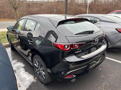 2025 Mazda Mazda3 FWD w/Preferred Package