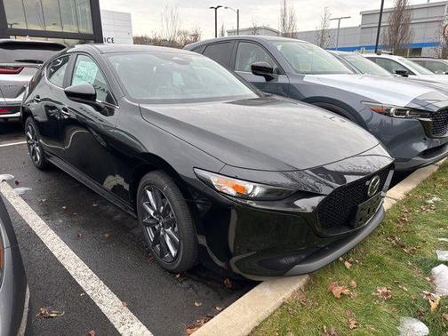 2025 Mazda Mazda3 FWD w/Preferred Package