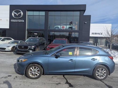 2015 Mazda Mazda3 i Touring