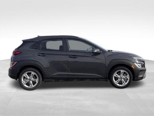 Gray 2023 Hyundai KONA SEL