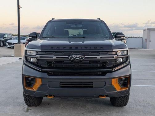 2026 Ford Expedition Tremor