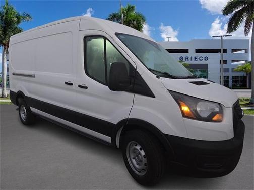 2025 Ford Transit-250 148 WB Medium Roof Cargo