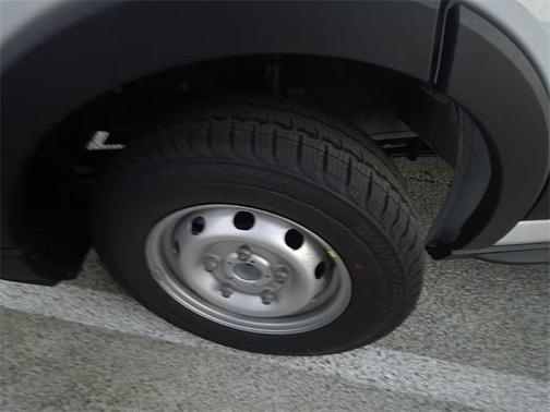 2025 Ford Transit-250 148 WB Medium Roof Cargo