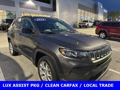 2023 Jeep Compass Latitude Lux