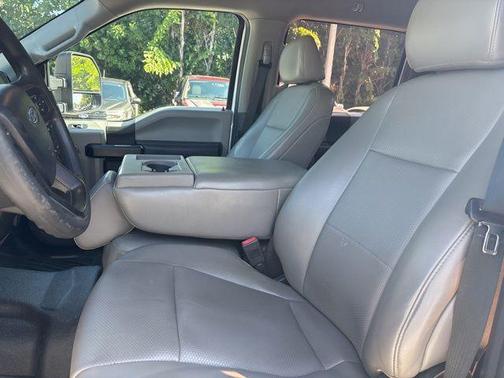 Oxford White 2021 Ford F-250 XL