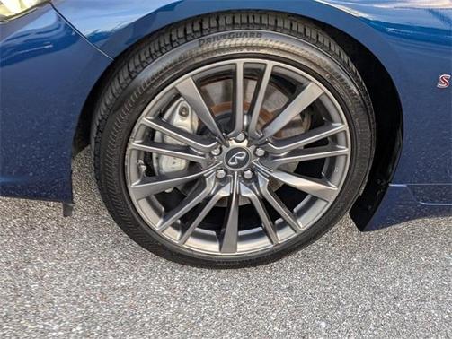 2016 INFINITI Q50 3.0T Red Sport 400