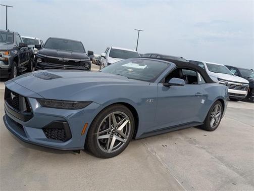 2025 Ford Mustang GT Premium