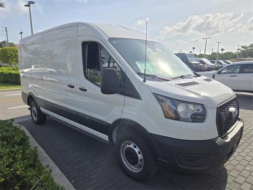 2025 Ford Transit-250 148 WB Medium Roof Cargo