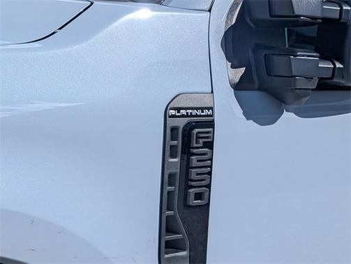 2026 Ford F-250 Platinum