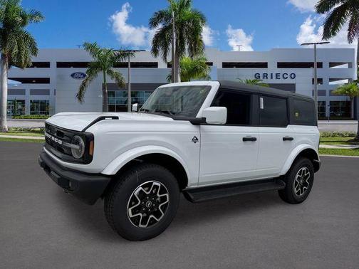 Avalanche 2026 Ford Bronco Outer Banks