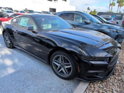 2025 Ford Mustang EcoBoost