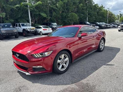 2017 Ford Mustang V6