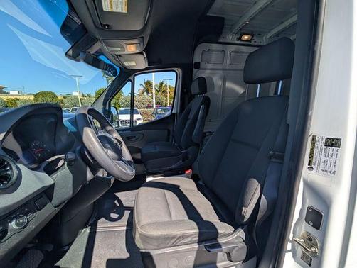2020 Mercedes-Benz Sprinter 2500 170 WB