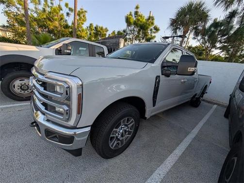 2026 Ford F-350 Lariat Super Duty