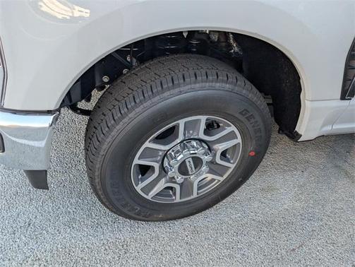 2026 Ford F-350 Lariat Super Duty