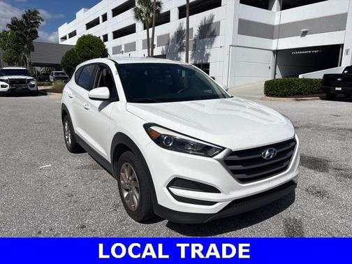 2018 Hyundai TUCSON SE
