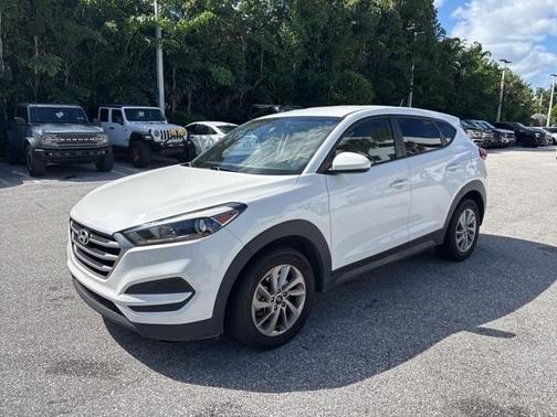 2018 Hyundai TUCSON SE